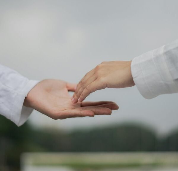 link acquisition boosts reach